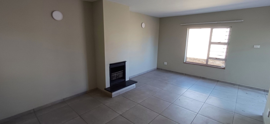 To Let 3 Bedroom Property for Rent in Eureka Free State